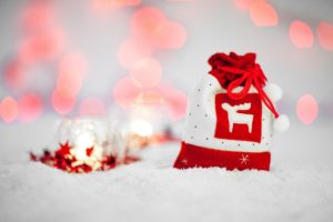 holiday marketing campaigns 